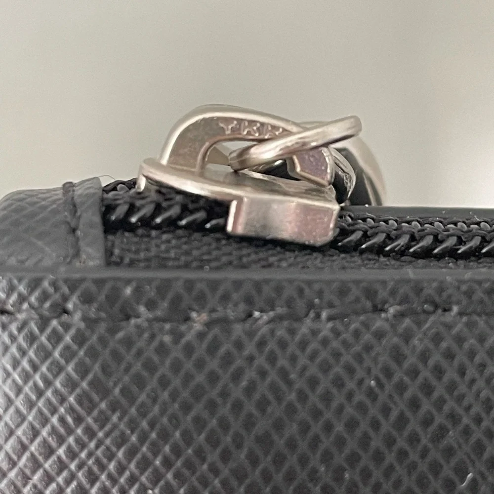 Coach Bow wristlet | Black Leather